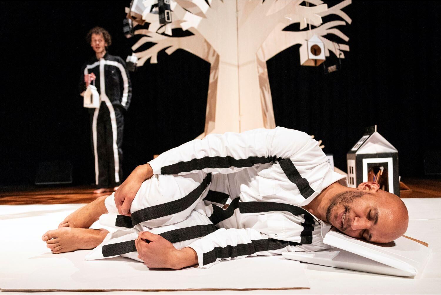 Achref-Adhadhi-Thuis-Best-©-Moon-Saris-2231 (1)