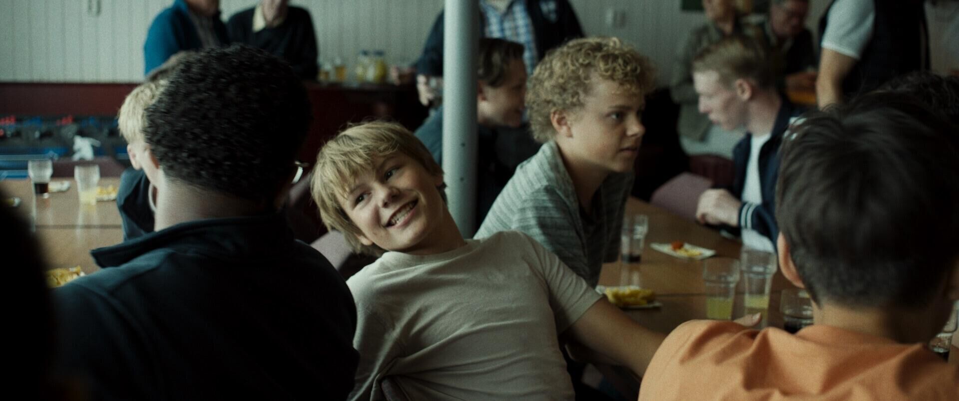 De-Pupil_st_8_jpg_sd-high