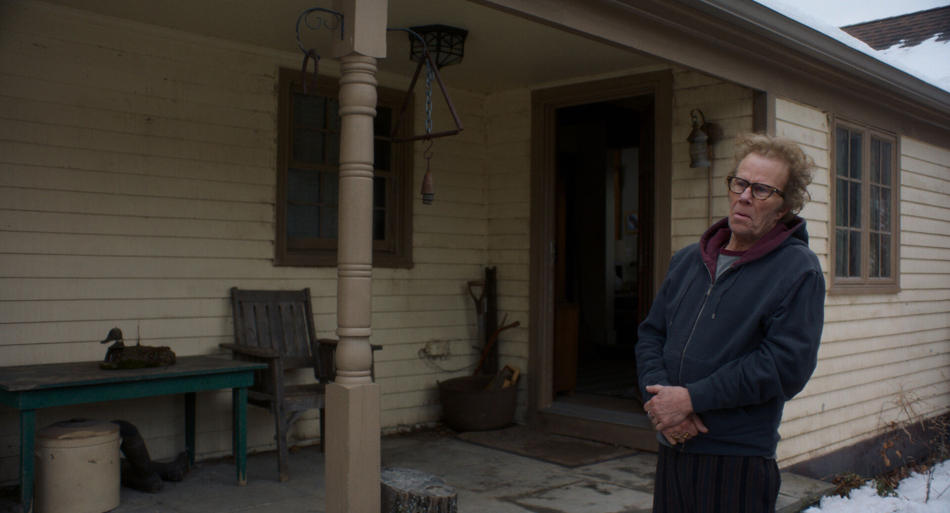 Father-Mother-Sister-Brother_st_1_jpg_sd-high