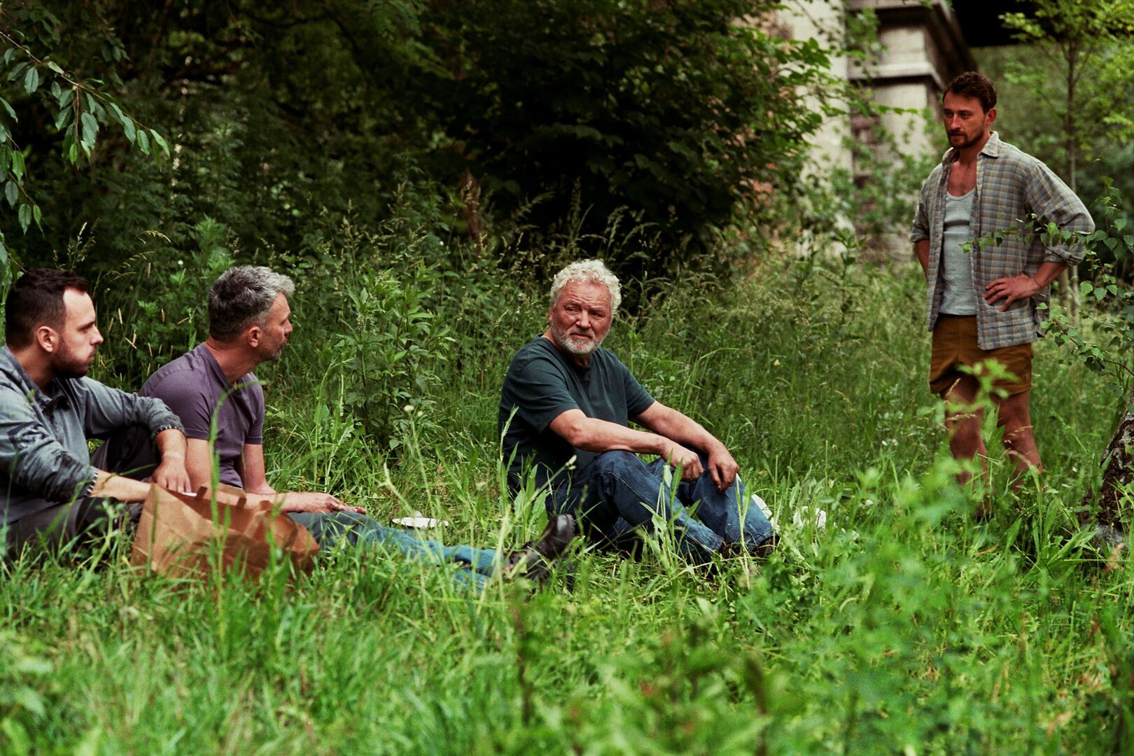 Here_st_4_jpg_sd-high