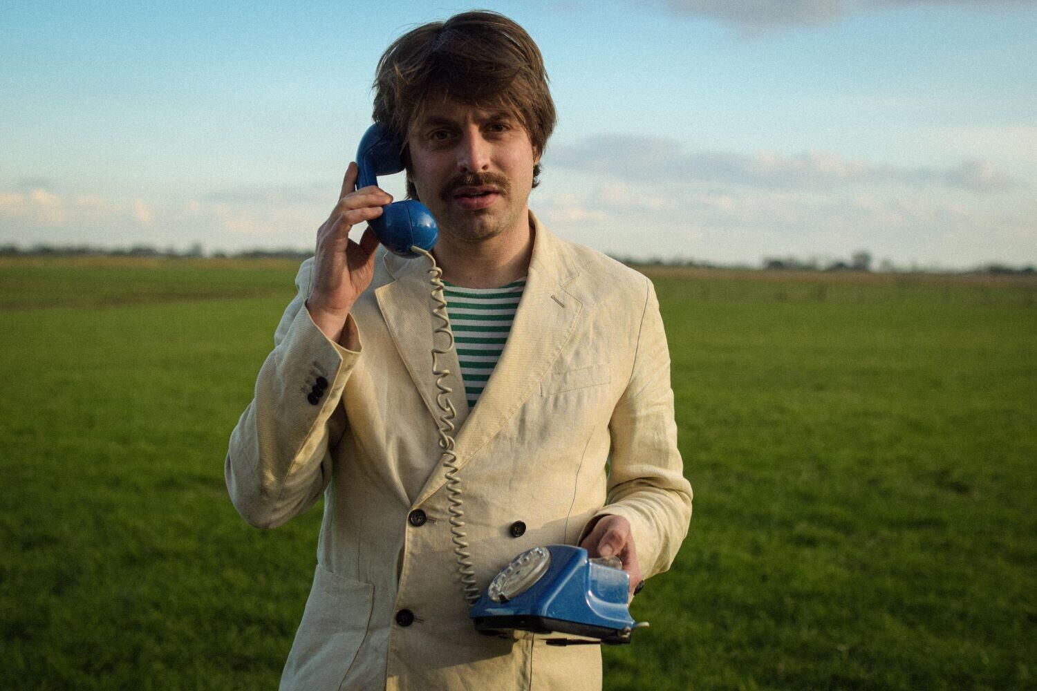 Joost Oomen_Tot wie wij zijn (c) Esther Lutgendorff_liggend_v3