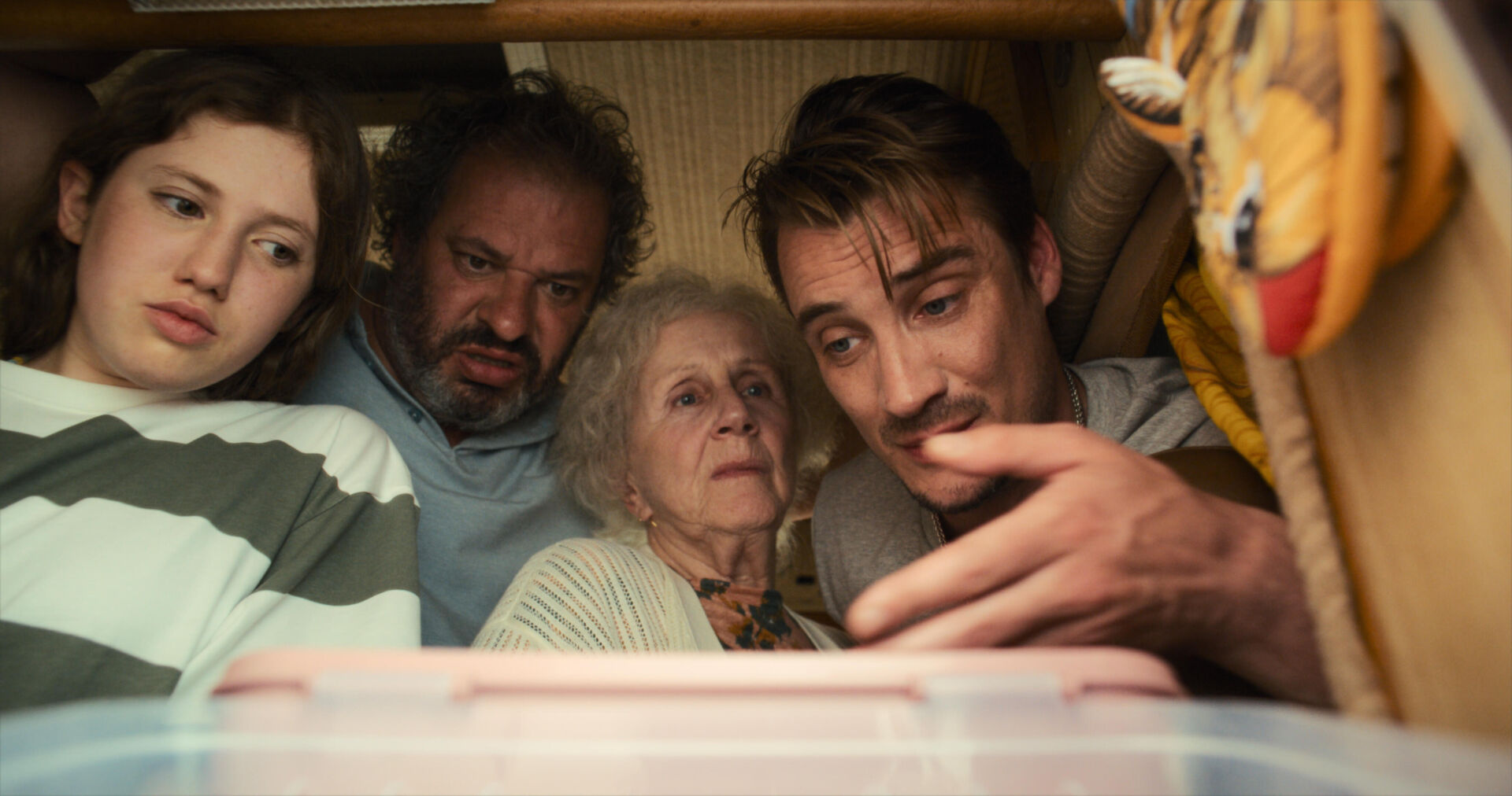 On-Ira_st_2_jpg_sd-high