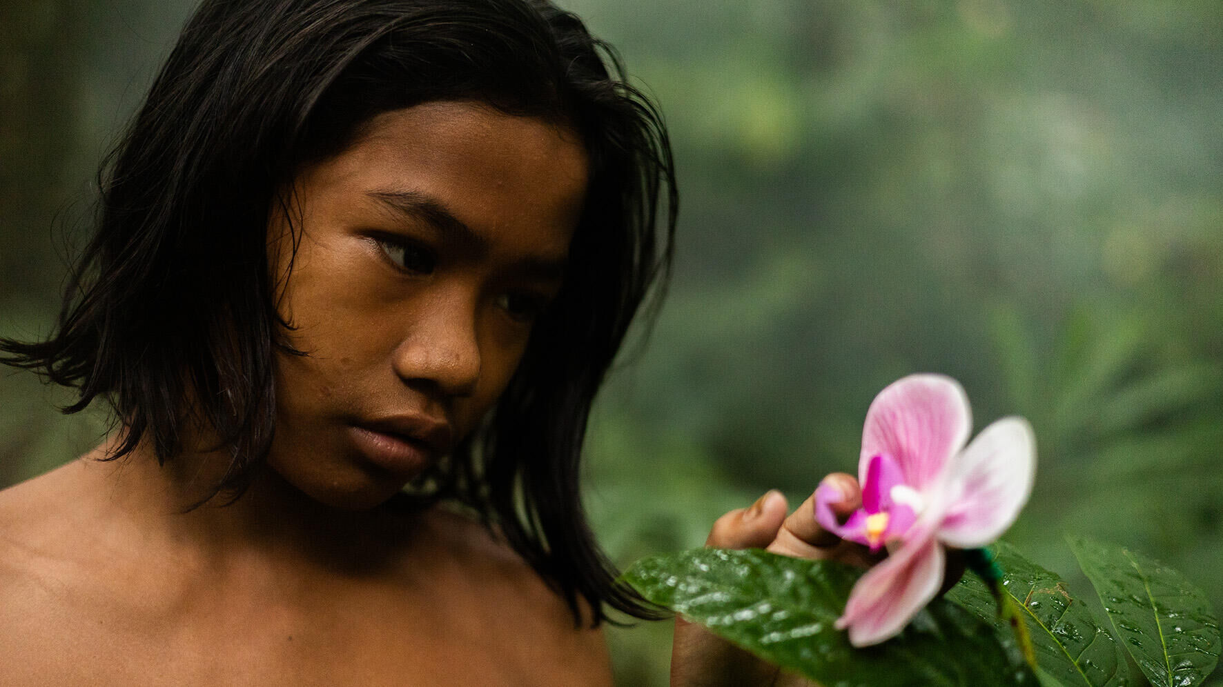 Jinsiy aloqa haqida qizga etiroflar Sariq suvlarda porno