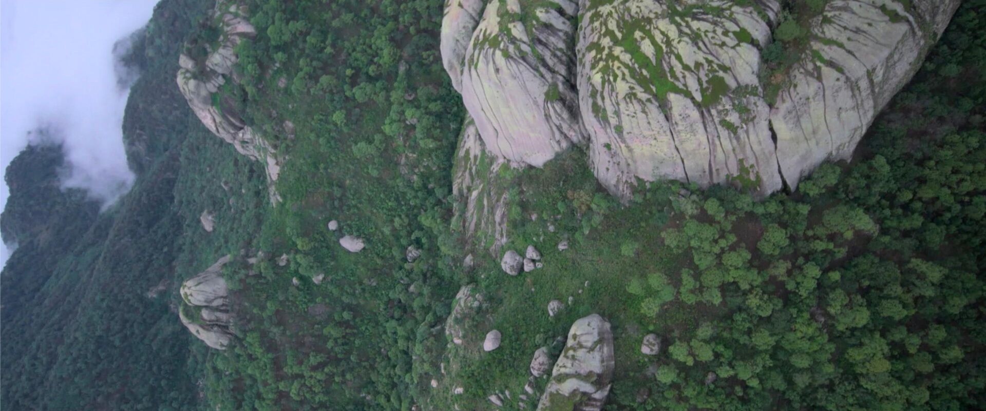 The-Shipwrecked_st_1_jpg_sd-high