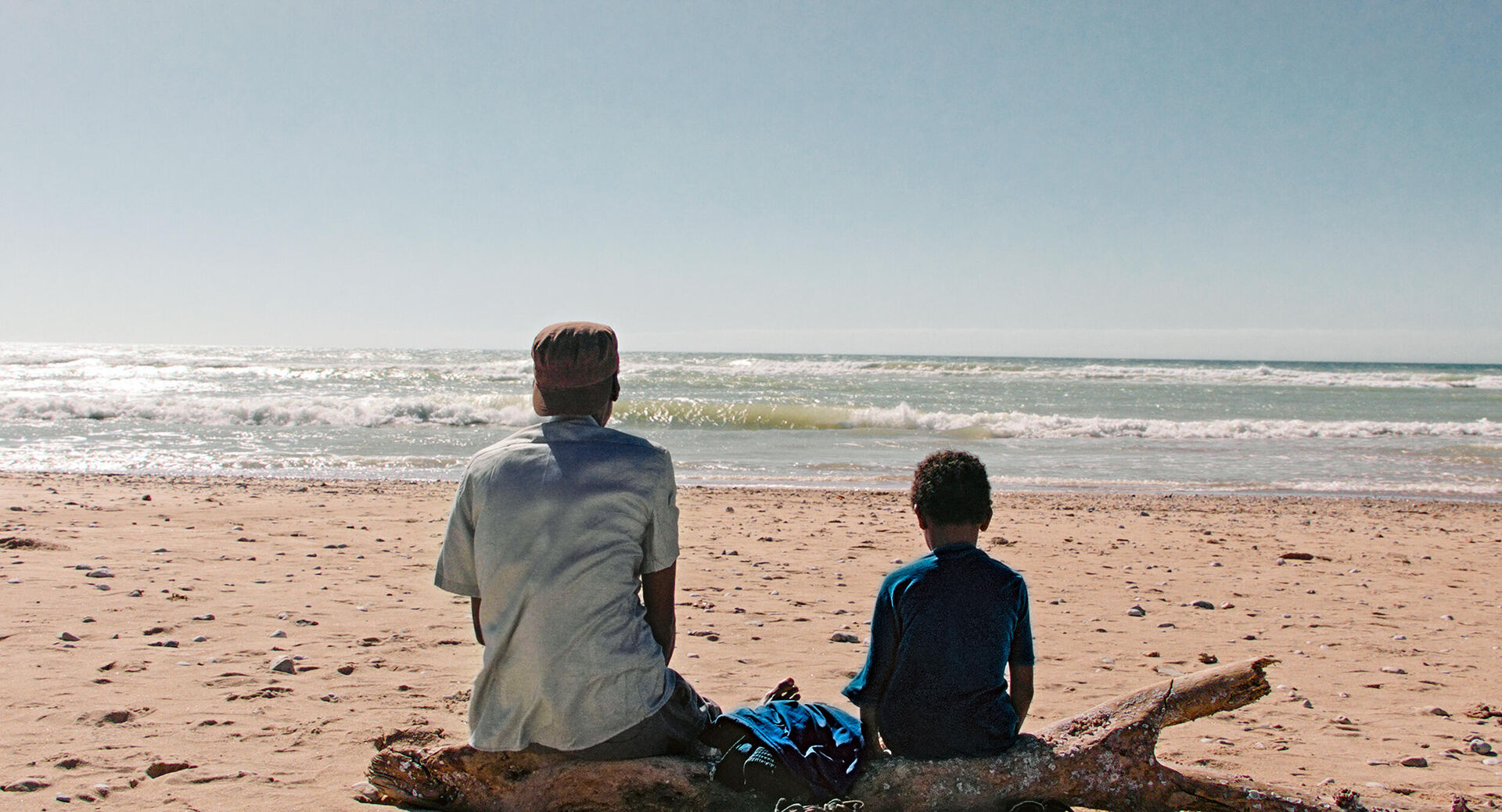 The-Village-Next-To-Paradise_st_5_jpg_sd-high_Freibeuter-Film