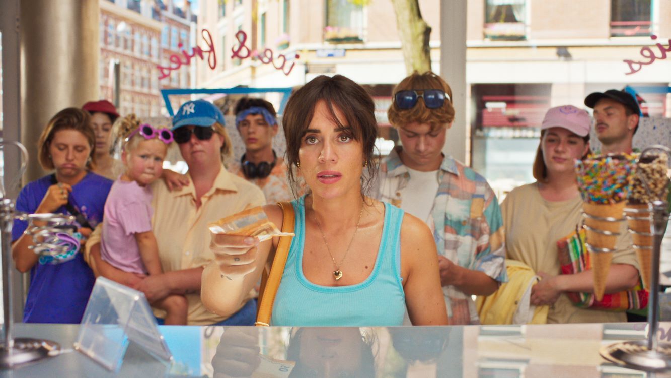 Treat-Her-Like-A-Lady_st_2_jpg_sd-low_Photo-by-Emo-Weemhoff