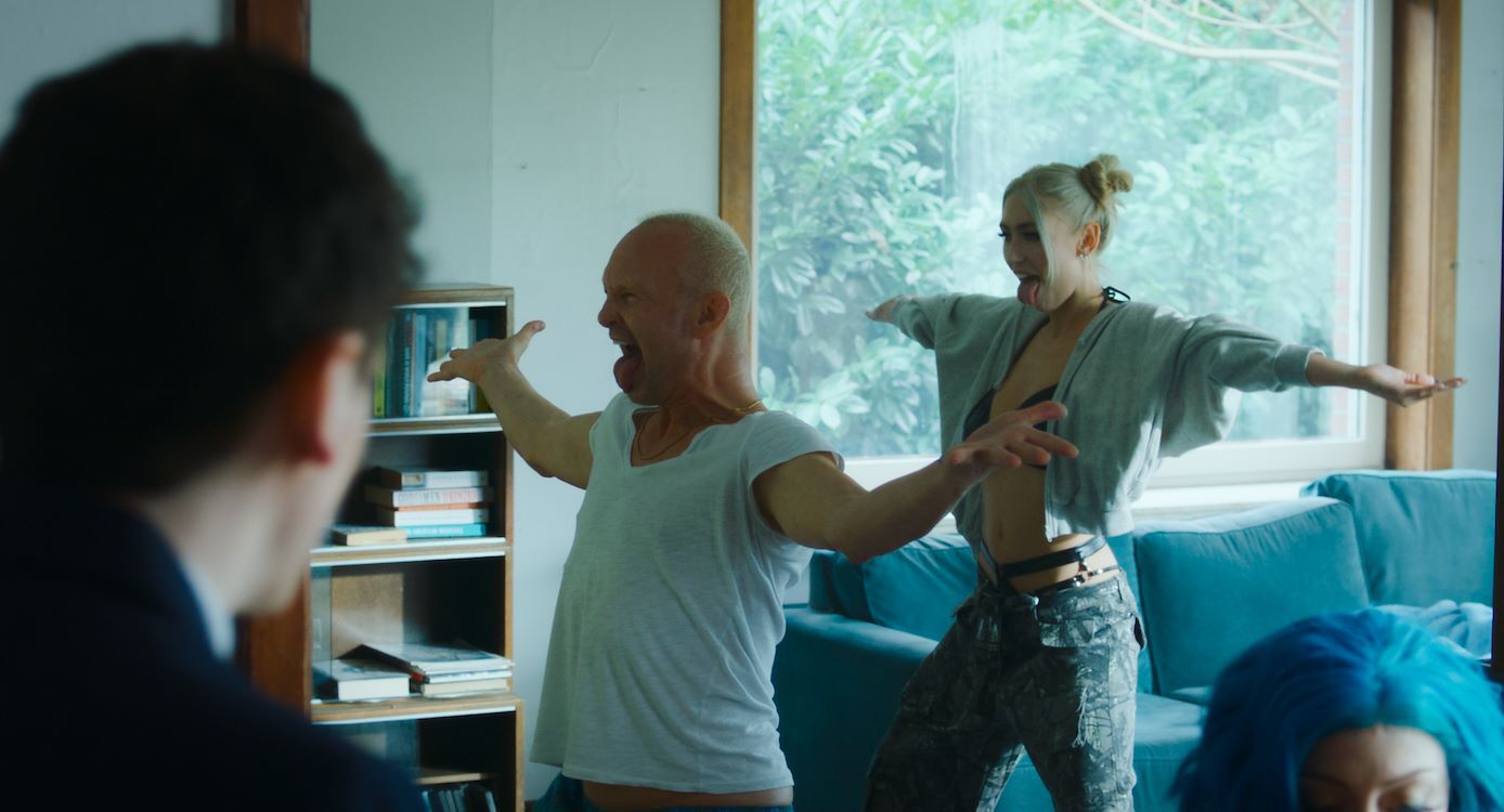 Truly-Naked_st_6_jpg_sd-low