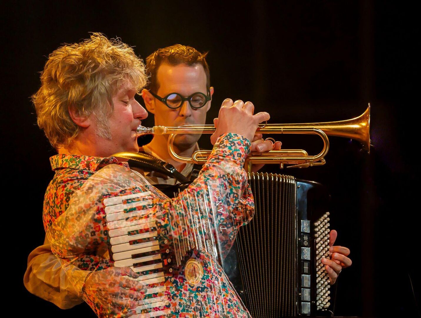 Two for the road / Back on the road