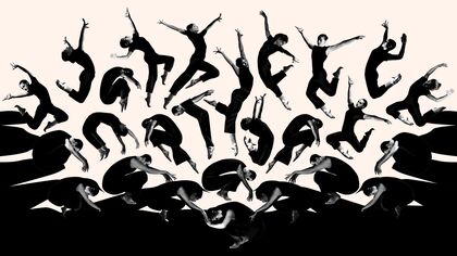 Abstracte afbeelding van silhouetten van dansers in verschillende poses, op een lichte achtergrond.